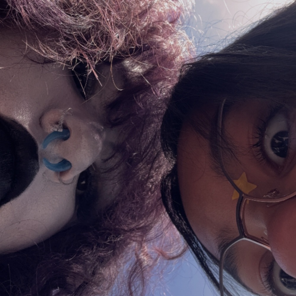 Meet your Posher, Yameii